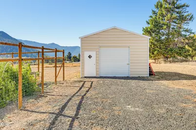 239 China Gulch Road, Jacksonville, OR 97530 - Photo 58