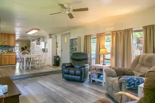2385 Table Rock Rd, Medford, OR 97501 - Photo 4