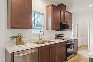 5063 S Hwy 97, Redmond, OR 97756 - Photo 10