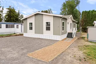 5063 S Hwy 97, Redmond, OR 97756 - Photo 2