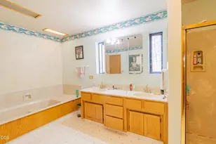 29387 Redwood Hwy, Cave Junction, OR 97523 - Photo 28