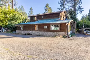 29387 Redwood Hwy, Cave Junction, OR 97523 - Photo 6