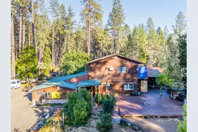 29387 Redwood Highway, Cave Junction, OR 97523 - Photo 2