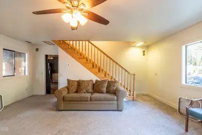 29387 Redwood Highway, Cave Junction, OR 97523 - Photo 10