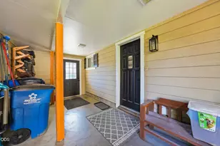 1040 SW 15th St, Redmond, OR 97756 - Photo 38