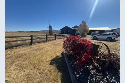 11288 SW Highway 126, Powell Butte, OR 97753 - Photo 52