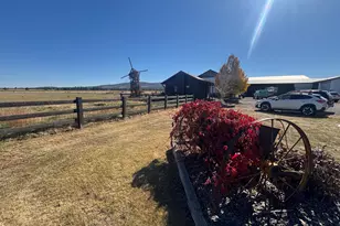11288 SW Highway 126, Powell Butte, OR 97753 - Photo 52