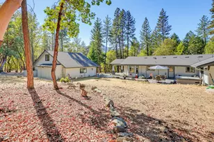 995 Upper Applegate Rd, Jacksonville, OR 97530 - Photo 24
