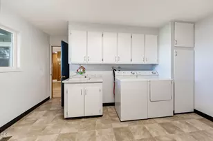 3370 Britt Ave, Medford, OR 97501 - Photo 18