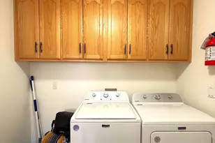 527 SW Wagner Meadows Dr, Grants Pass, OR 97526 - Photo 22