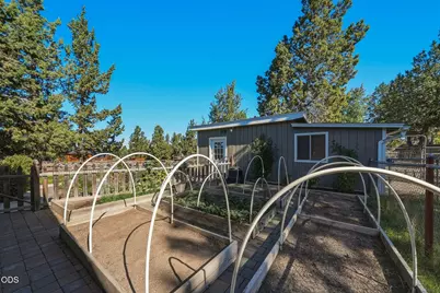20594 Jefferson Court, Bend, OR 97703 - Photo 36