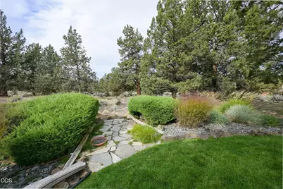 64417 McGrath Road, Bend, OR 97701 - Photo 38
