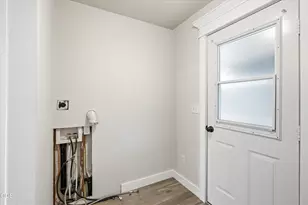 1908 Cunningham Ave, Medford, OR 97501 - Photo 20