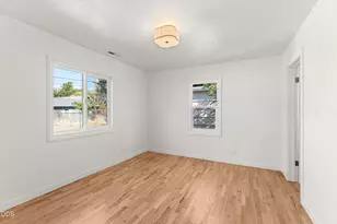 552 Haven St, Medford, OR 97501 - Photo 12