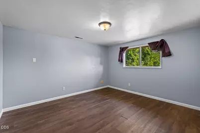 1310 Vista Drive, Central Point, OR 97502 - Photo 12