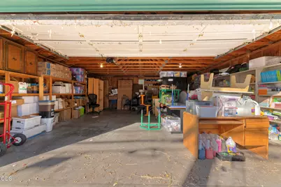 411 NW E Street, Grants Pass, OR 97526 - Photo 50
