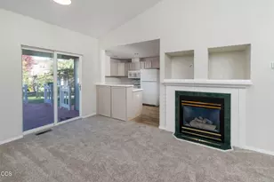 61364 Elkhorn St, Bend, OR 97702 - Photo 4