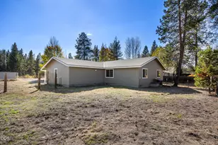 52300 Glenwood Dr, La Pine, OR 97739 - Photo 22