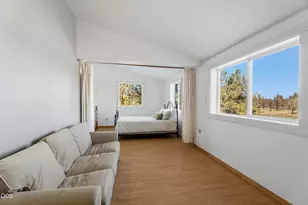 18130 Wanona Rd, Sisters, OR 97759 - Photo 58
