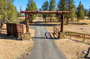 18130 Wanona Rd, Sisters, OR 97759 - Photo 4