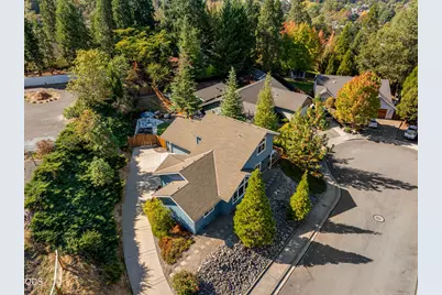 227 Sapphire Court, Grants Pass, OR 97527 - Photo 40