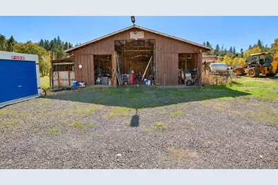 9500 Butte Falls Highway, Eagle Point, OR 97524 - Photo 54