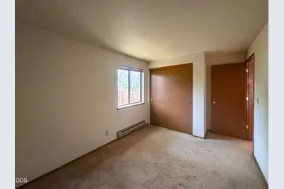 2052 NE Red Rock Lane, Bend, OR 97701 - Photo 18