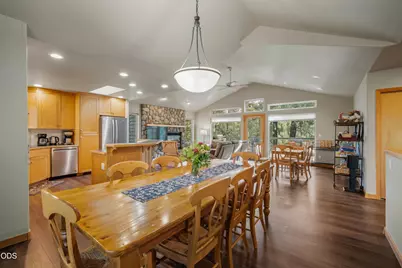 18130 Mt Baker Lane #4, Sunriver, OR 97707 - Photo 6