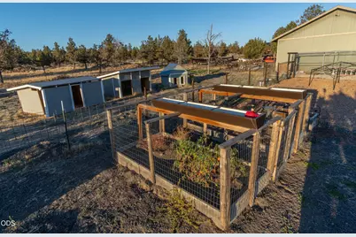 5097 SE Iowa Avenue, Prineville, OR 97754 - Photo 24