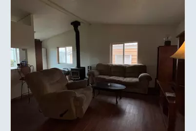 1515 NW Fir Avenue #UNIT 64, Redmond, OR 97756 - Photo 8