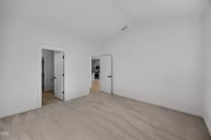 16645 Neil Ln, La Pine, OR 97739 - Photo 14