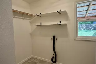 1301 SE S Park Dr, Grants Pass, OR 97527 - Photo 12
