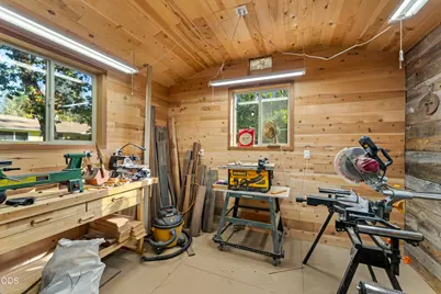 245 Stringer Gap Road, Grants Pass, OR 97527 - Photo 30