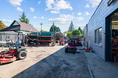 127 Oak Street, Rogue River, OR 97537 - Photo 24