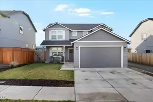 3656 Ford Dr, Medford, OR 97504 - Photo 4