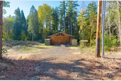 9439 Holland Loop Road, Cave Junction, OR 97523 - Photo 22