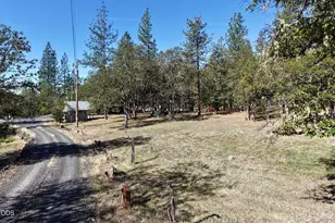 3735 Cobleigh Rd, Eagle Point, OR 97524 - Photo 34