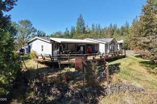 3735 Cobleigh Rd, Eagle Point, OR 97524 - Photo 54
