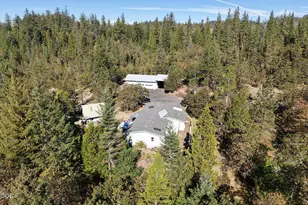 3735 Cobleigh Rd, Eagle Point, OR 97524 - Photo 4