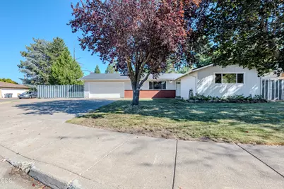 1153 Kelly Street, Medford, OR 97501 - Photo 2