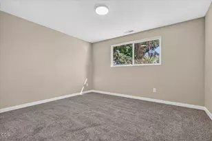 207 Oak St, Phoenix, OR 97535 - Photo 22