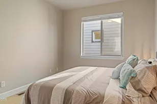 10388 SW Barber St, Wilsonville, OR 97070 - Photo 44