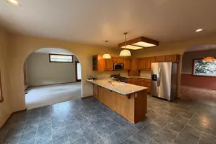 806 S Mountain Ave, Ashland, OR 97520 - Photo 12
