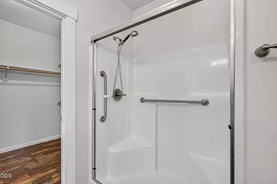 103 Greenview Drive, Eagle Point, OR 97524 - Photo 28