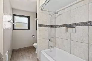 408 Ardmore Ave, Medford, OR 97504 - Photo 14