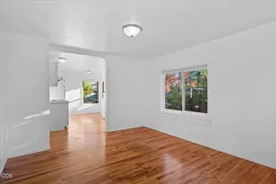 235 E Hersey St, Ashland, OR 97520 - Photo 6