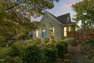 16 Ashland Ave, Medford, OR 97504 - Photo 48