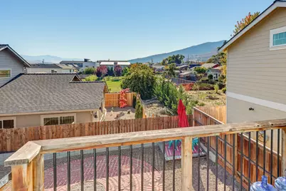 305 Davidson Way, Talent, OR 97540 - Photo 44