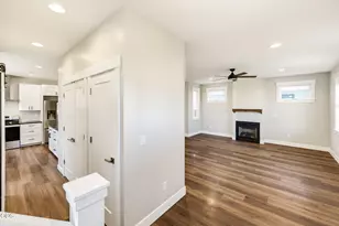 305 Davidson Way, Talent, OR 97540 - Photo 20