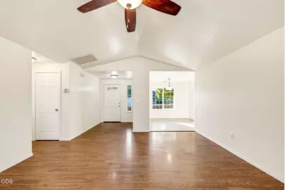 23 Devonwood Court, Eagle Point, OR 97524 - Photo 4